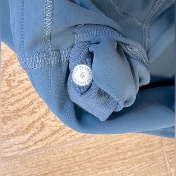 Lululemon Wunder Train HR Tight 28" - Picture 9 of 14